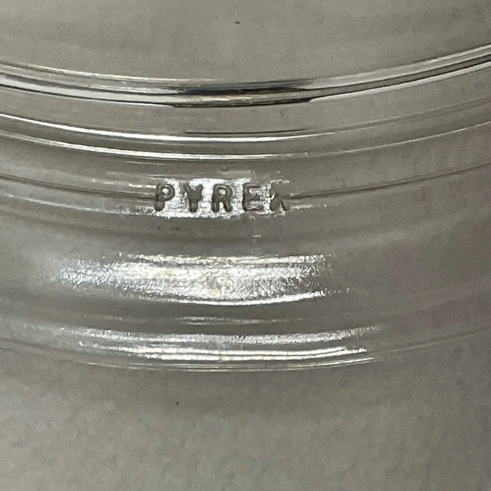 VINTAGE PYREX GLASS DOMED LID 684-C15
